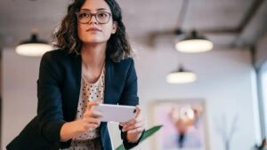 Como construir uma marca pessoal na advocacia e se destacar no mercado